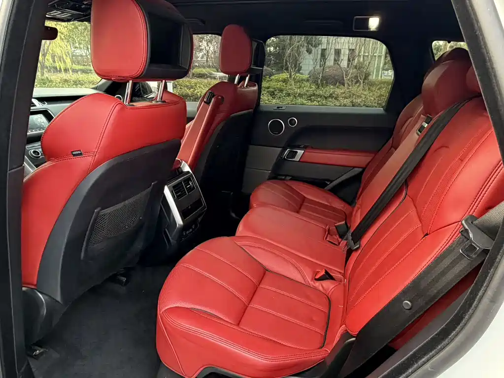 Land Rover Sport 2018 — фото 10