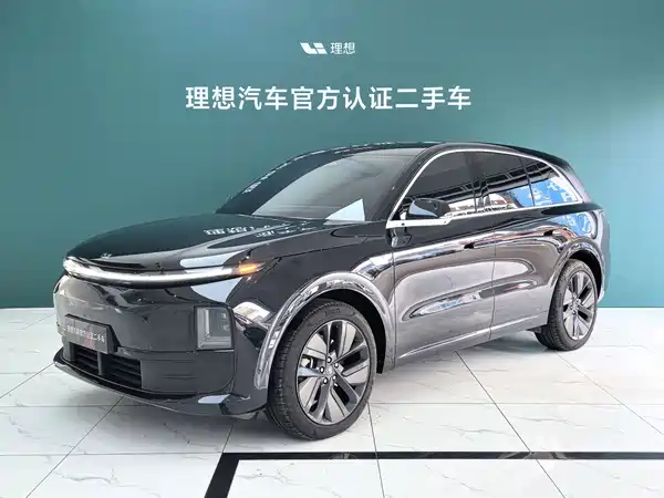 Li Auto L6 2025