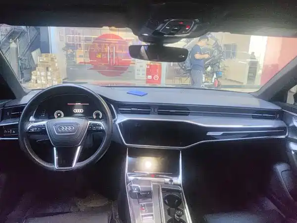 Audi A6L 2024