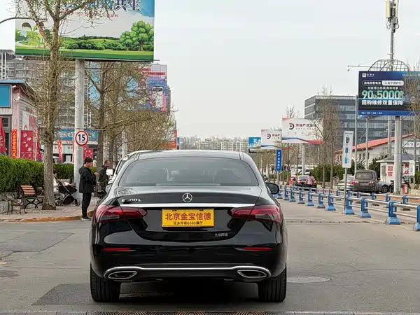 Mercedes-Benz E-Class 2023