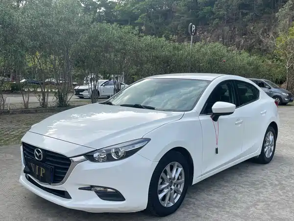 Mazda 3 Axela 2017