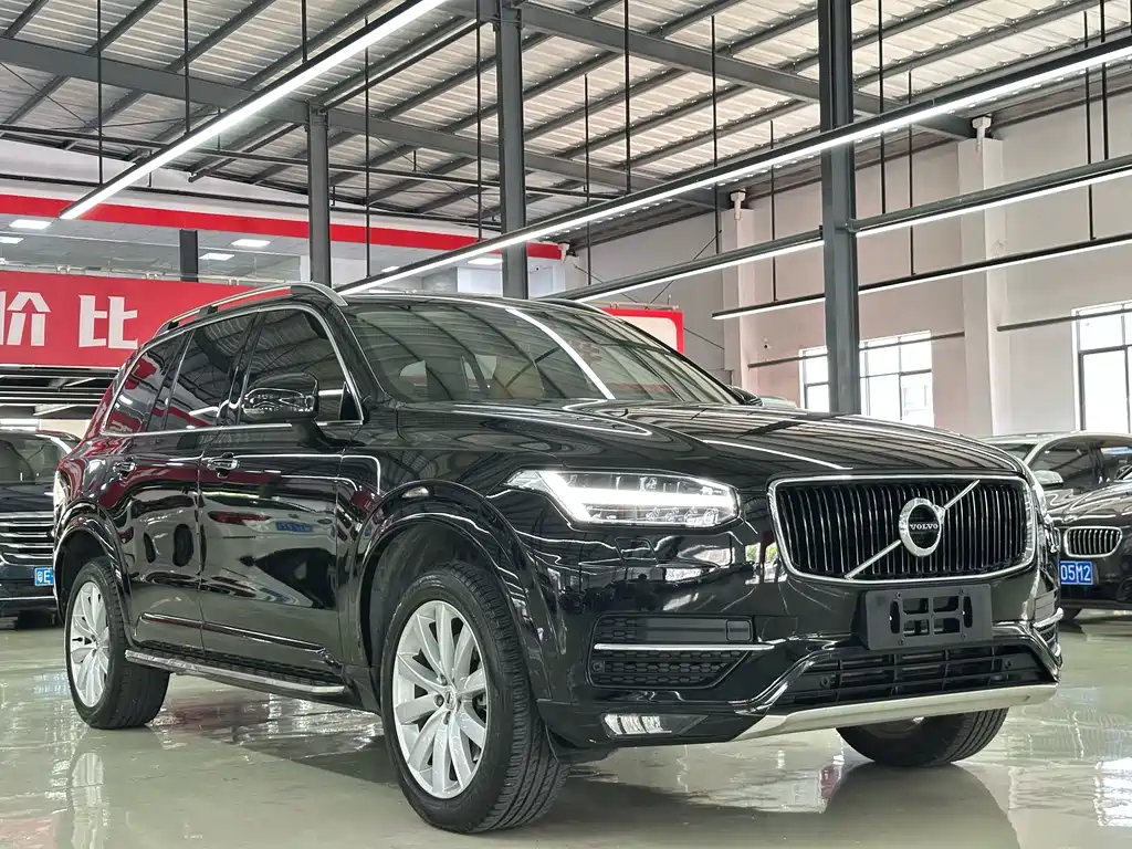 Volvo XC90 2016