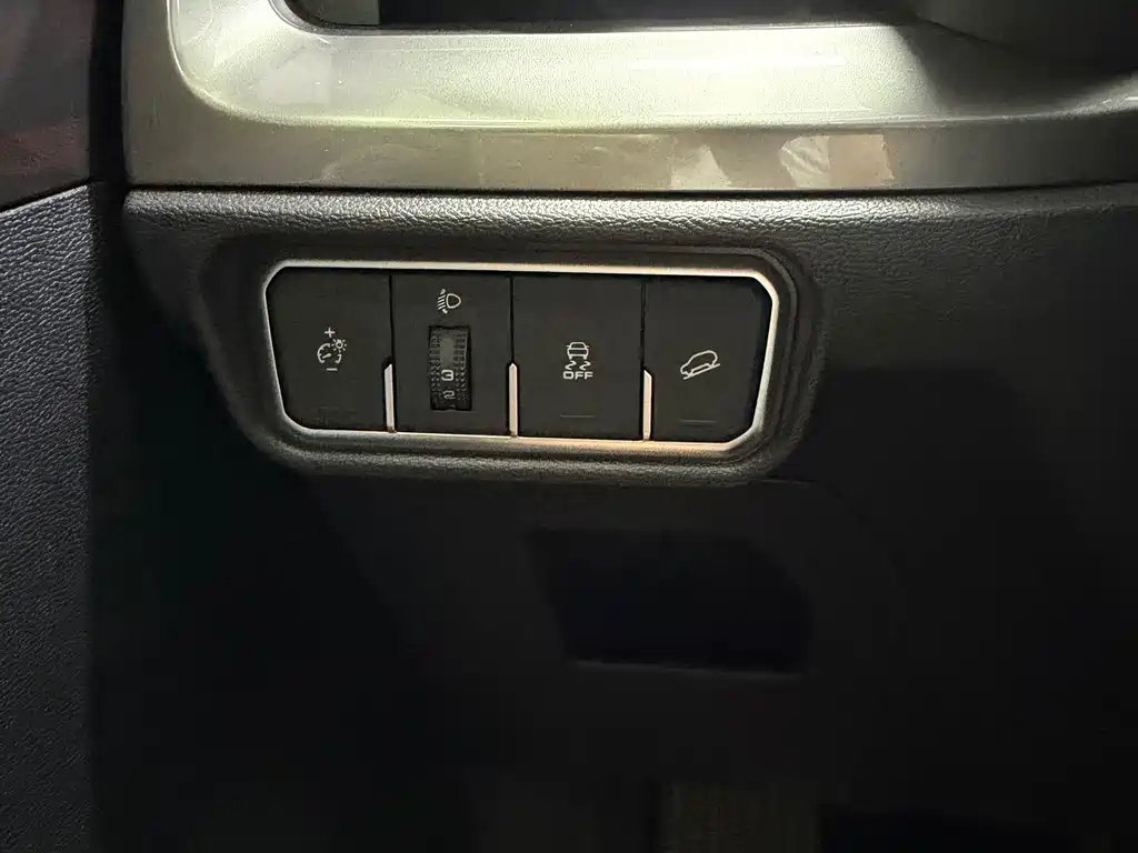 Haval H6 2023 — фото 20