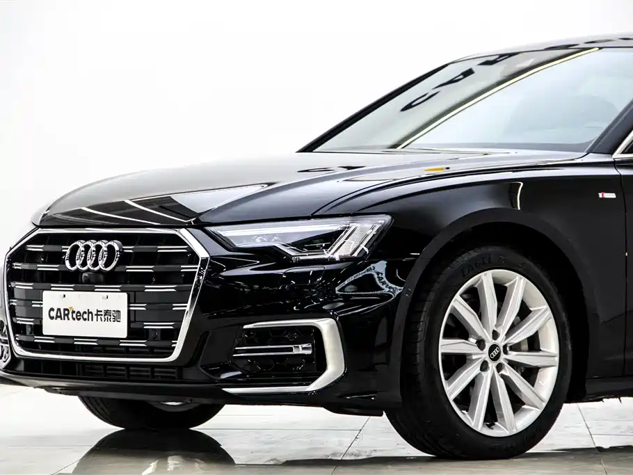 Audi A6L 2025 — фото 8