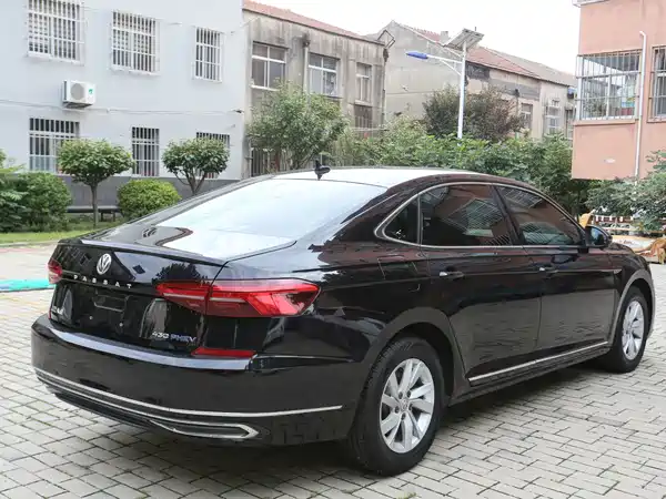 Volkswagen Passat Plug-In Hybrid 2020
