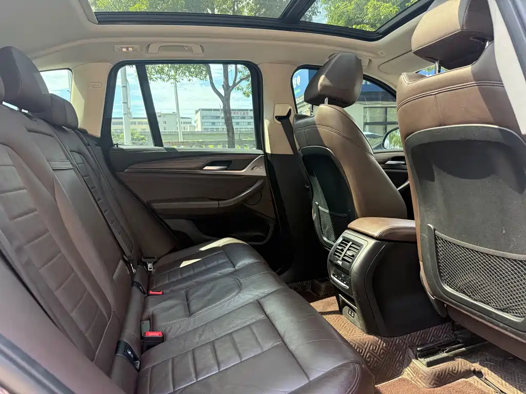 BMW X3 2020 — фото 15