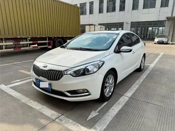 Kia K3 2015