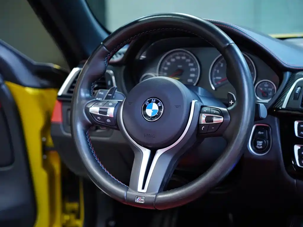 BMW M4 2018 — фото 39