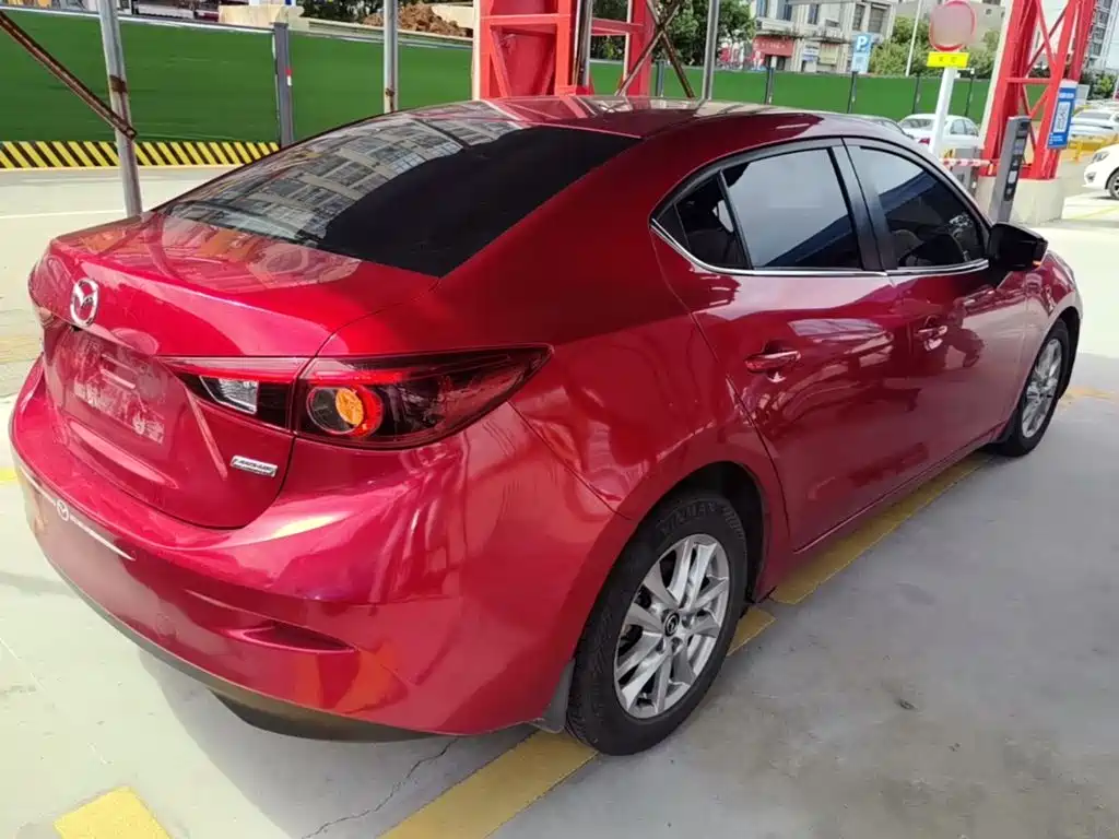 Mazda 3 Axela 2018