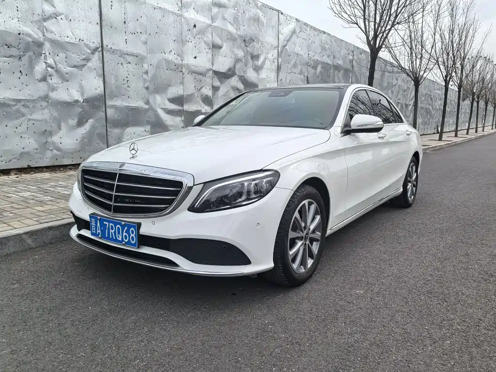 Mercedes-Benz C-Class 2020 — фото 1