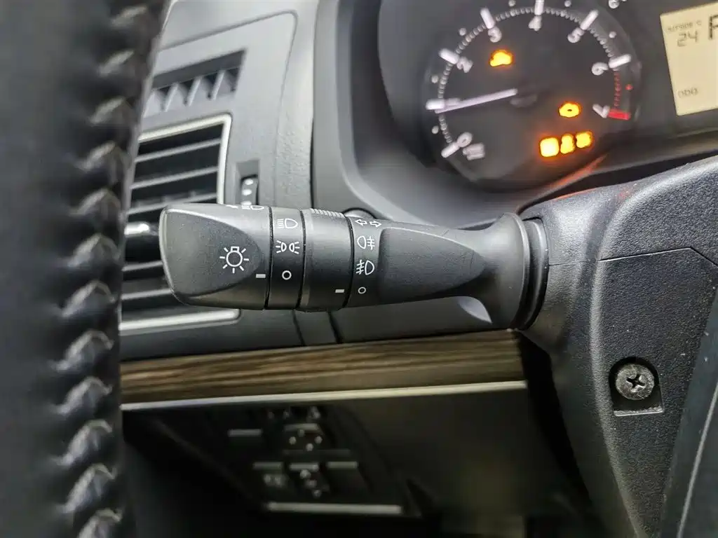 Toyota Prado 2018 — фото 21
