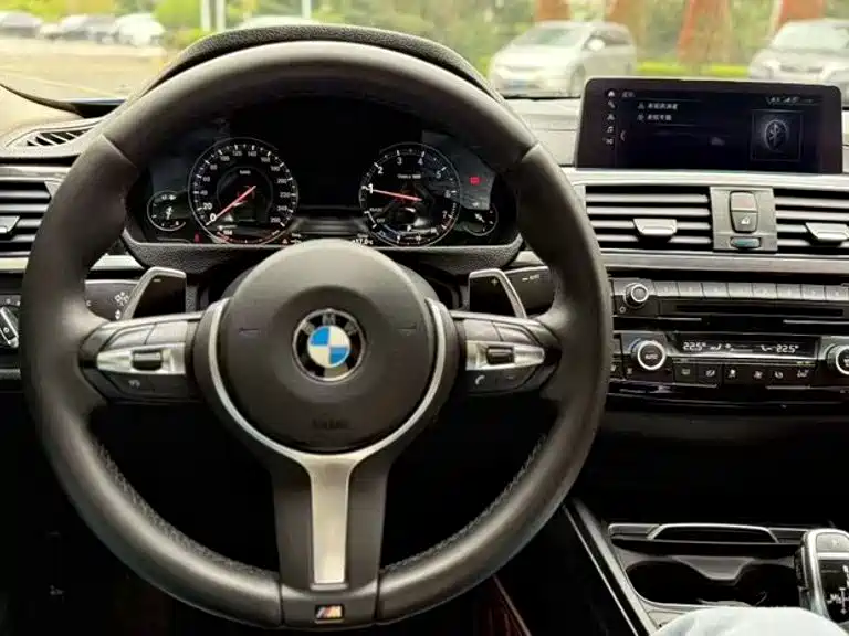 BMW 3 Series 2019