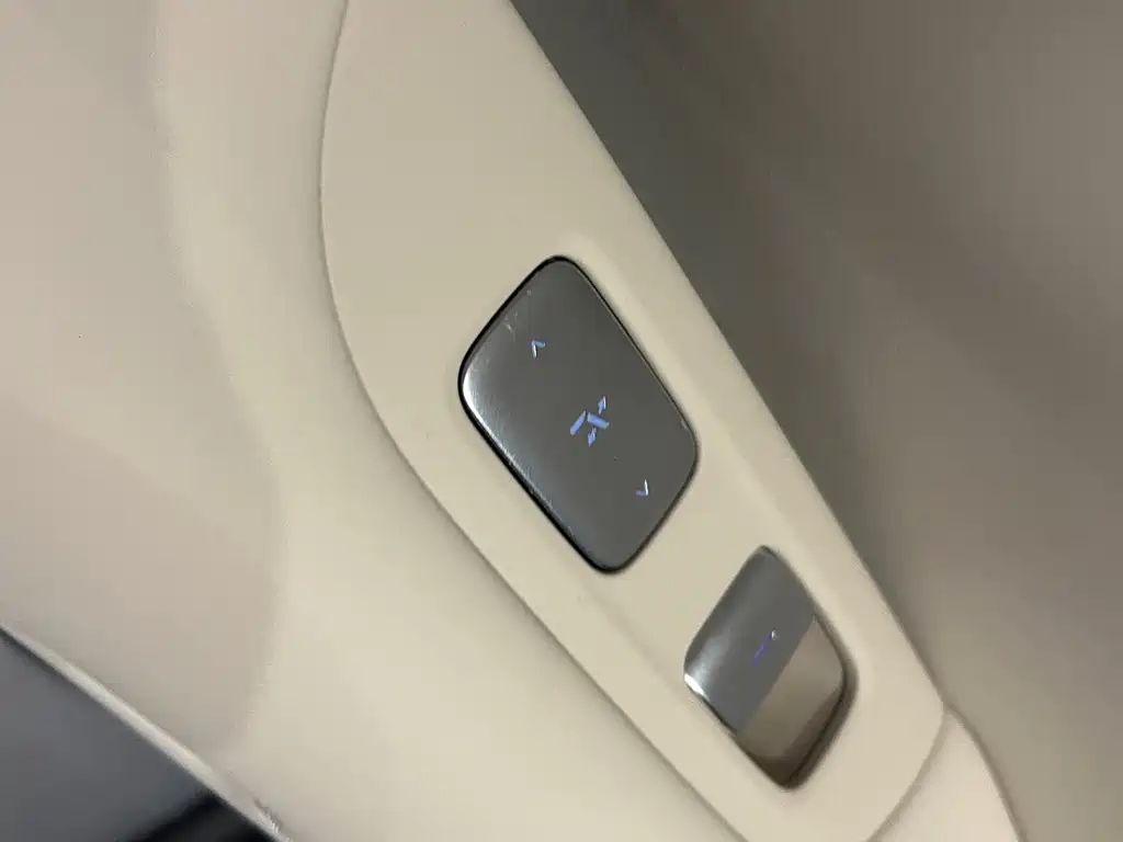 Xiaomi YU7 2025 — фото 24