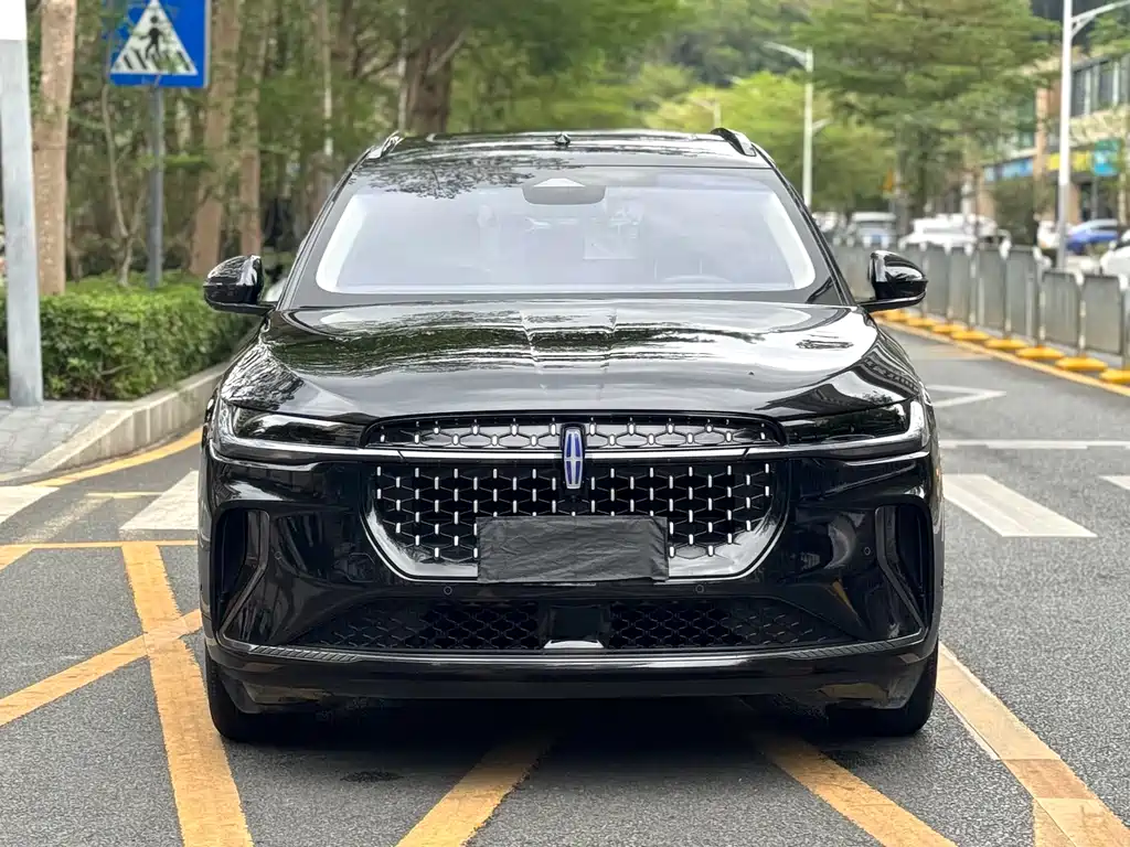 Lincoln Nautilus 2023 — фото 2