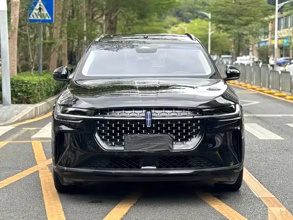 Lincoln Nautilus 2023