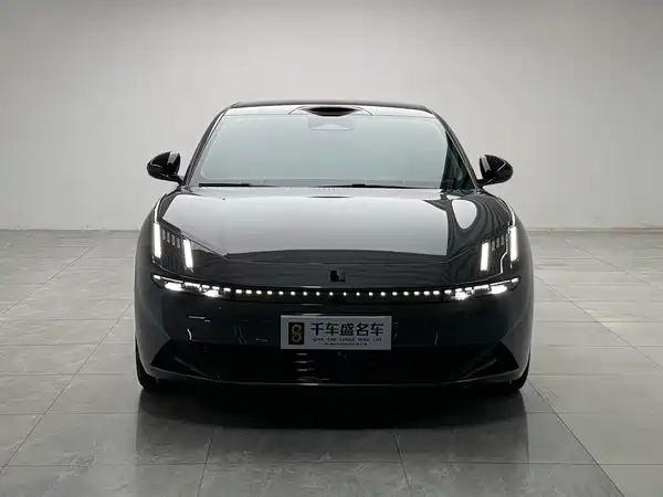 Lynk & Co 10 2025