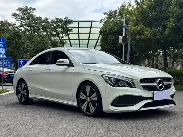 Mercedes-Benz CLA 2017