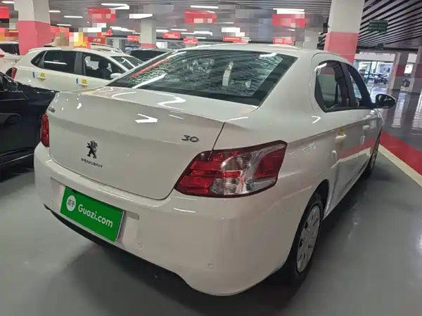 Peugeot 301 2017