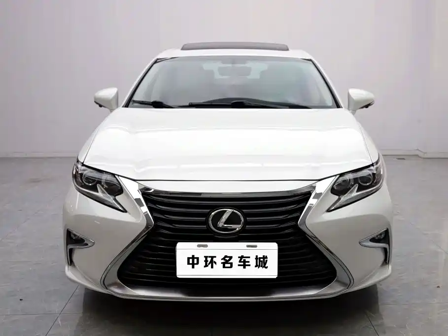 Lexus ES 2017 — фото 2