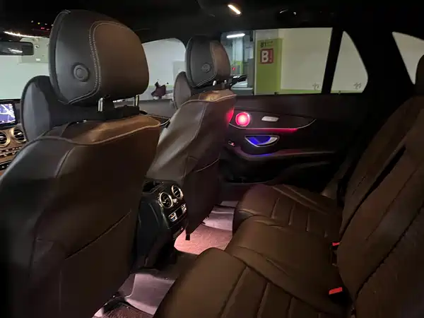 Mercedes-Benz GLC 2021