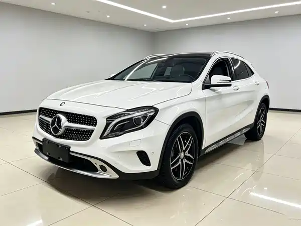 Mercedes-Benz GLA 2017