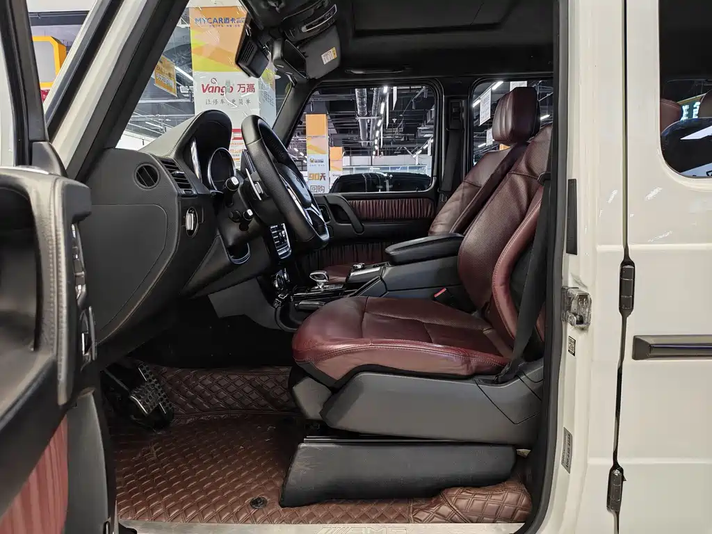 Mercedes-Benz G-Class AMG 2016 — фото 11