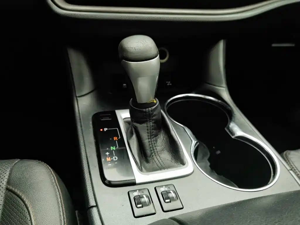 Toyota Highlander 2016 — фото 13