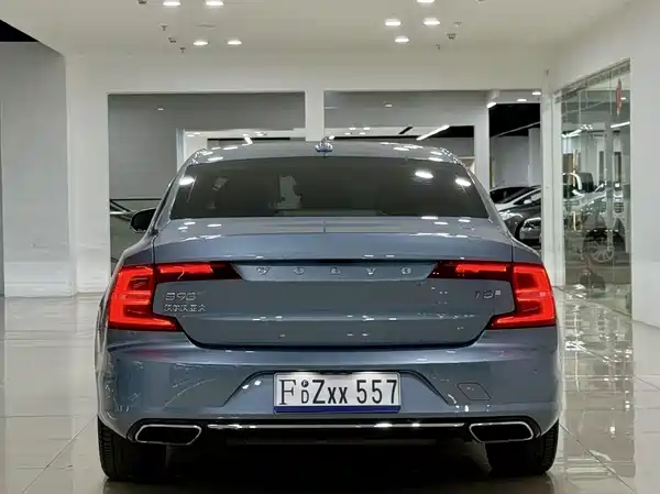 Volvo S90 2020