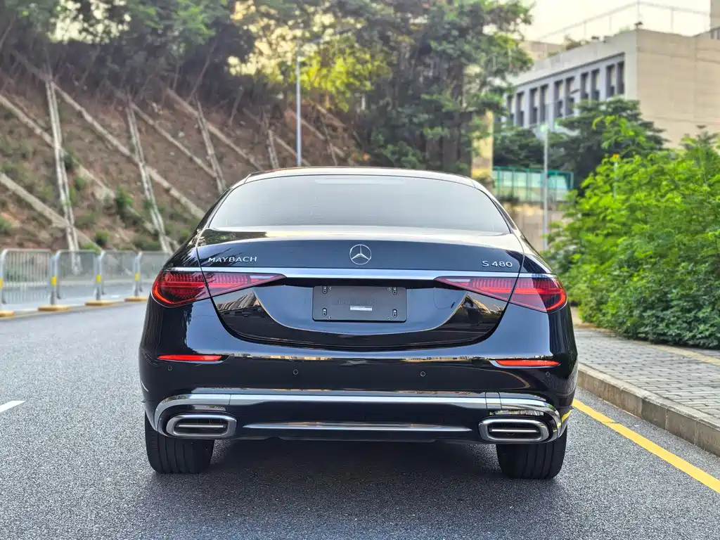 Mercedes-Benz Maybach S-Class 2025 — фото 8