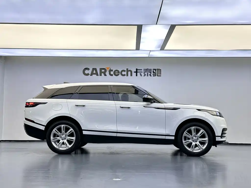 Land Rover Velar 2020 — фото 4