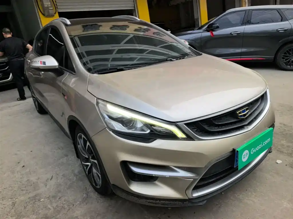 Geely Emgrand GS 2017 — фото 4