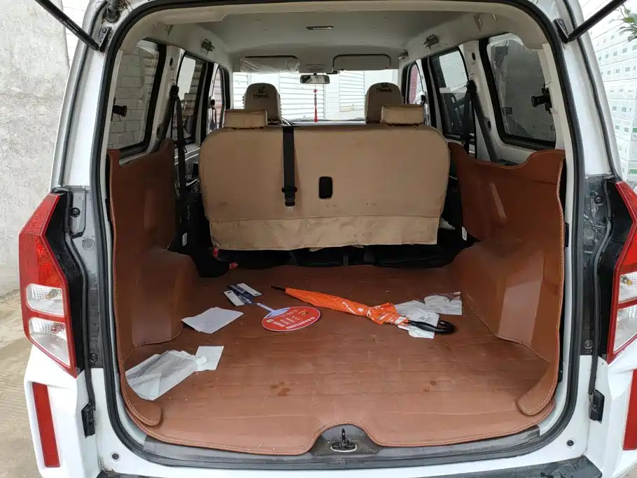 Wuling Hongguang PLUS 2024