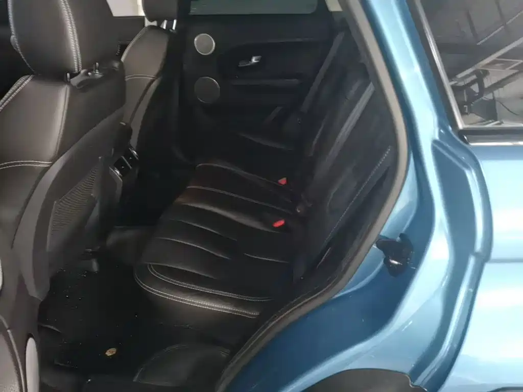 Land Rover Range Rover Evoque 2014 — фото 17
