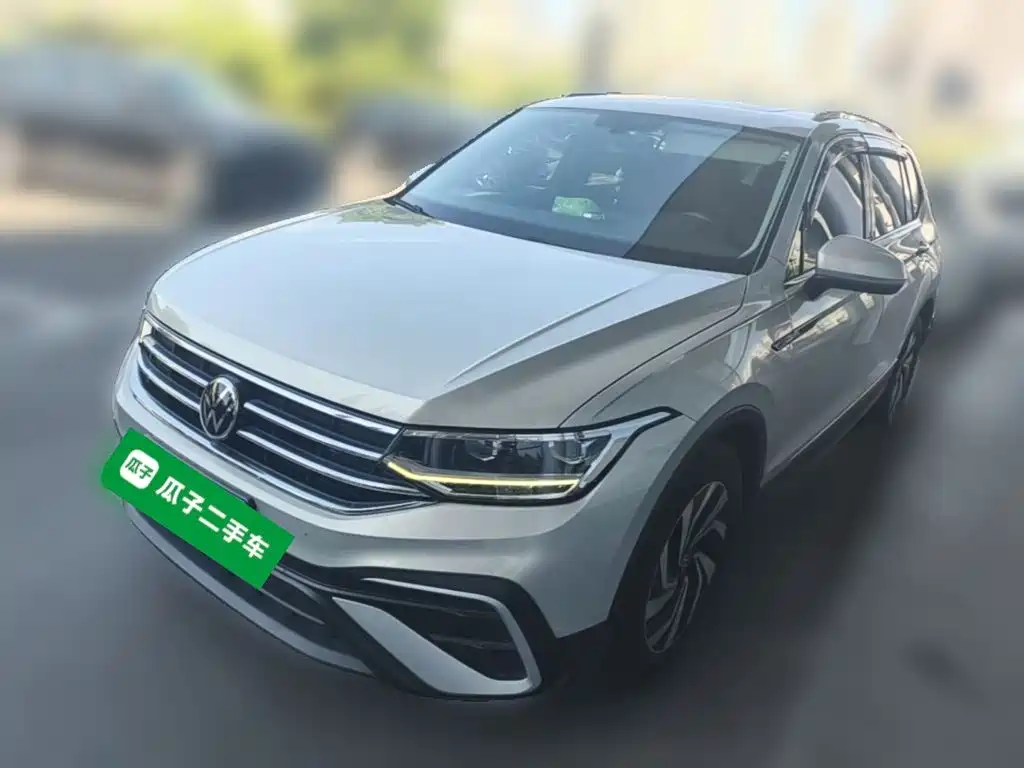 Volkswagen Tiguan L 2022