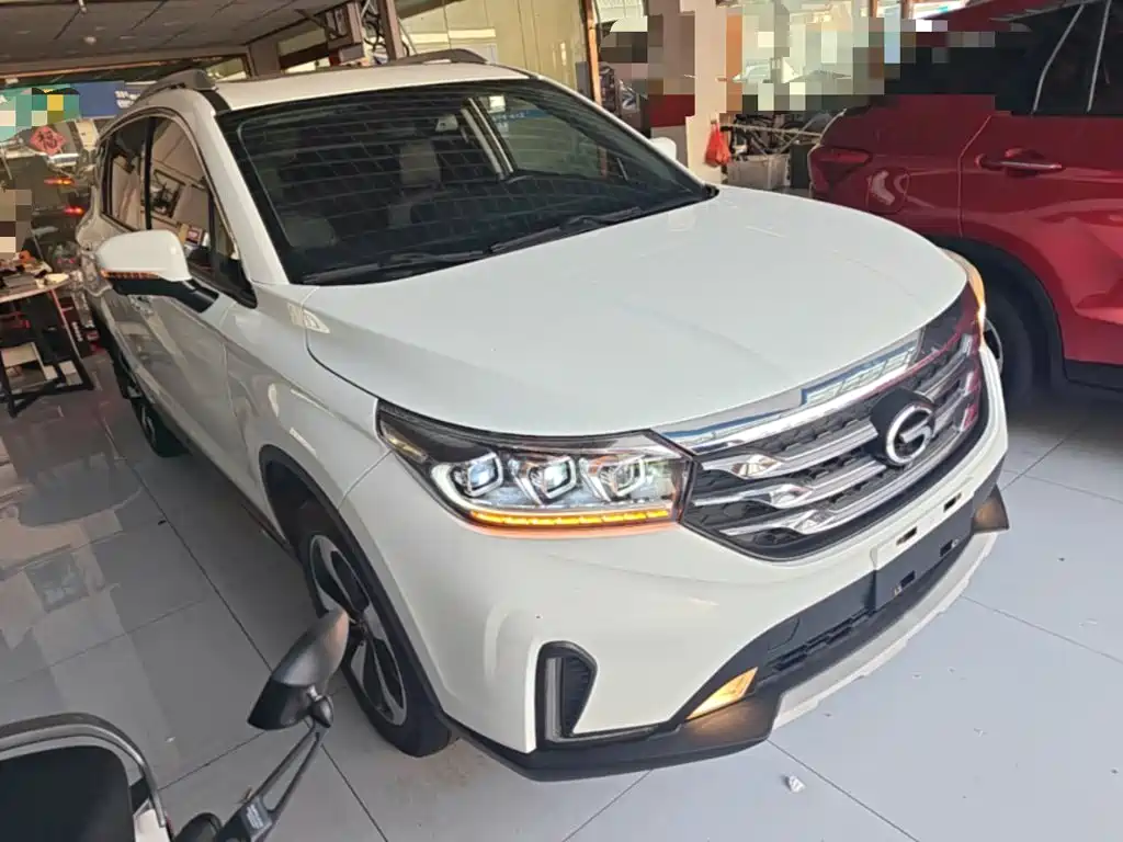 GAC Trumpchi GS4 2019 — фото 4