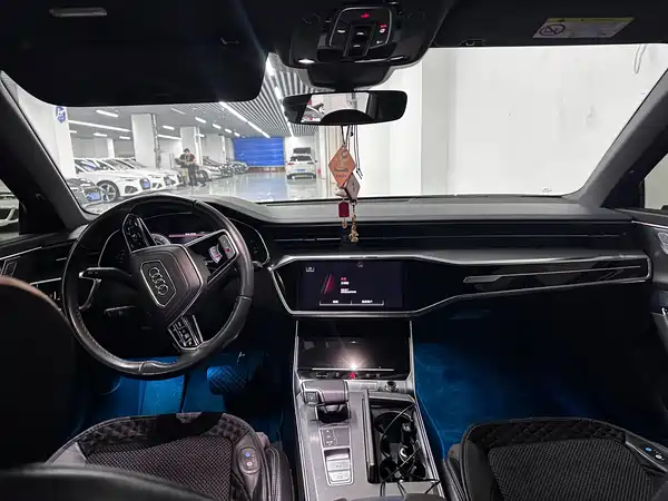 Audi A6L 2024