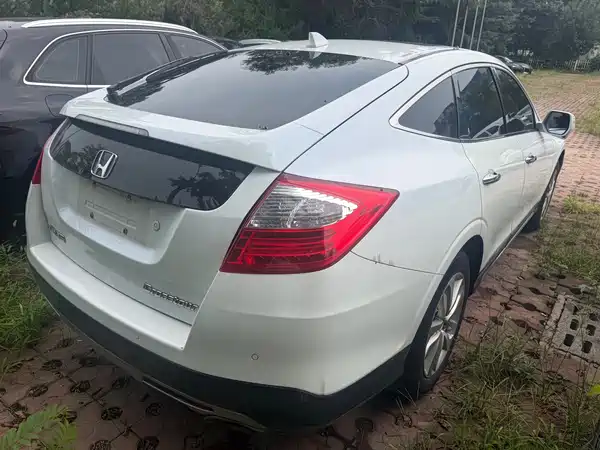 Honda Crosstour 2014