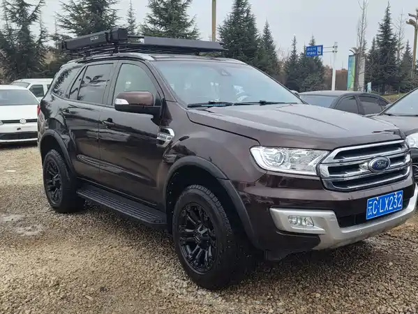 Ford Everest 2016
