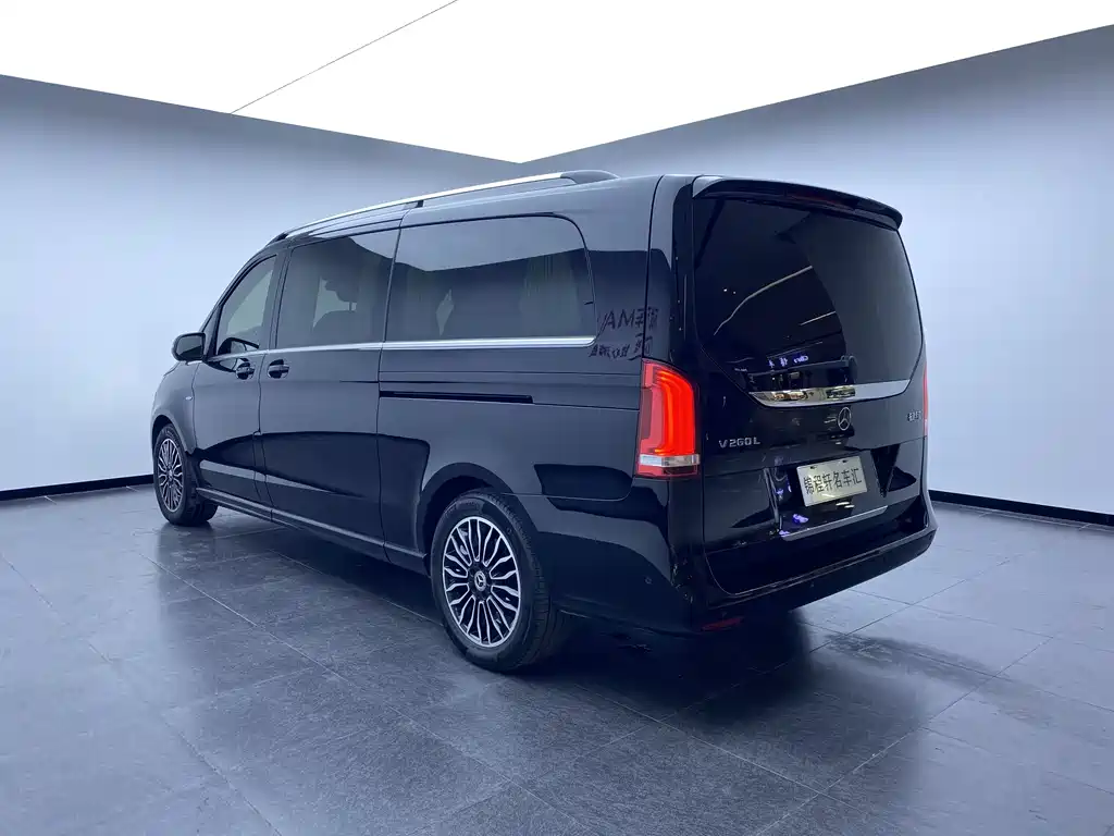 Mercedes-Benz V-Class 2019 — фото 4