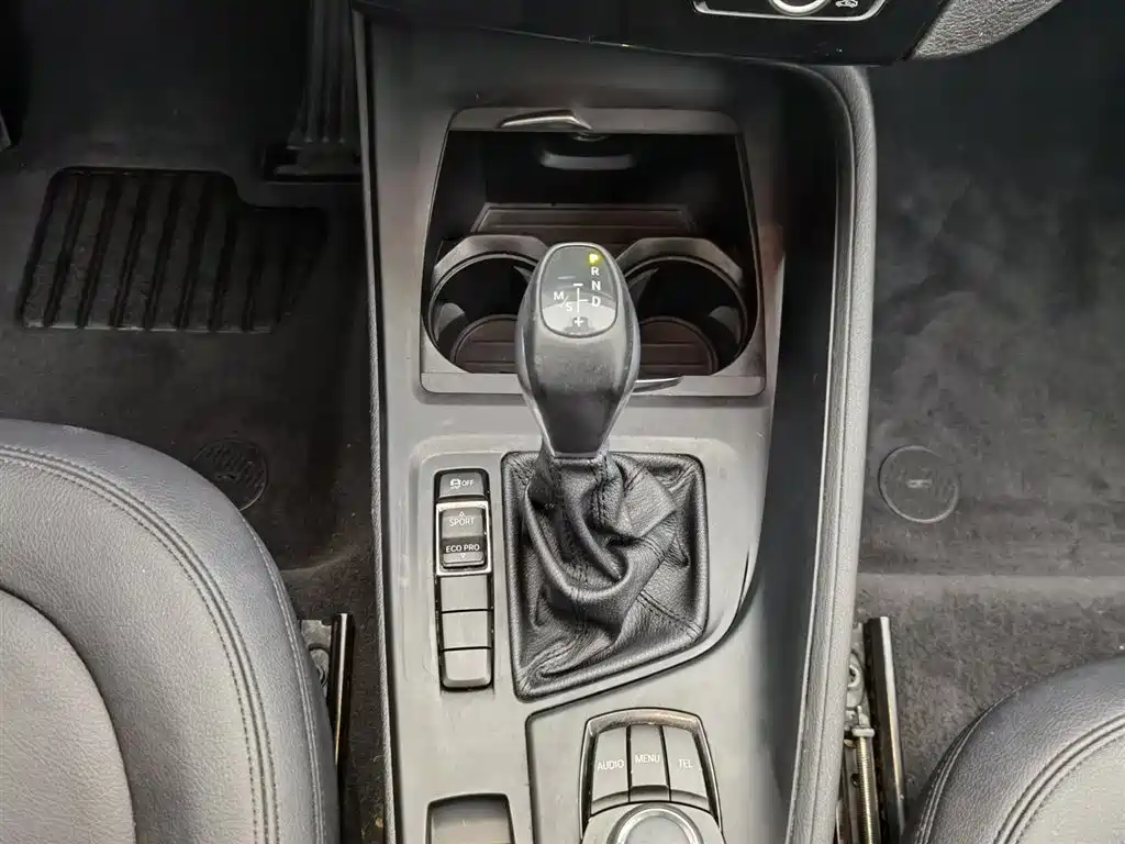 BMW X1 2017 — фото 13