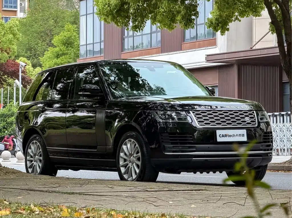 Land Rover Range Rover 2021 — фото 3