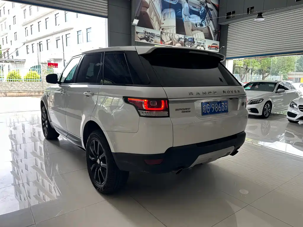 Land Rover Range Rover Sport 2015 — фото 7