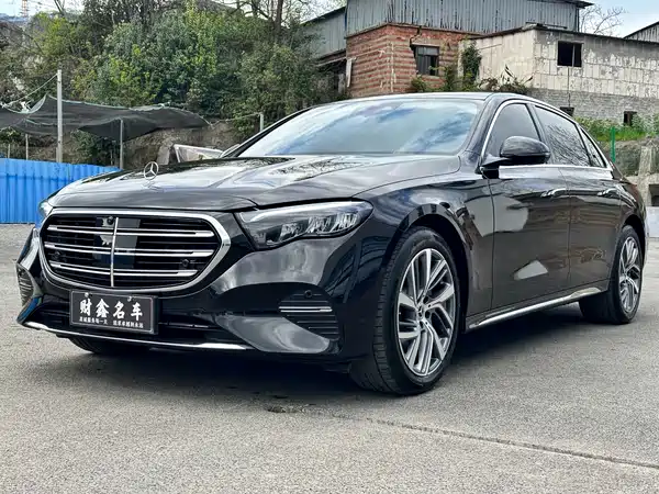 Mercedes-Benz E-Class 2025