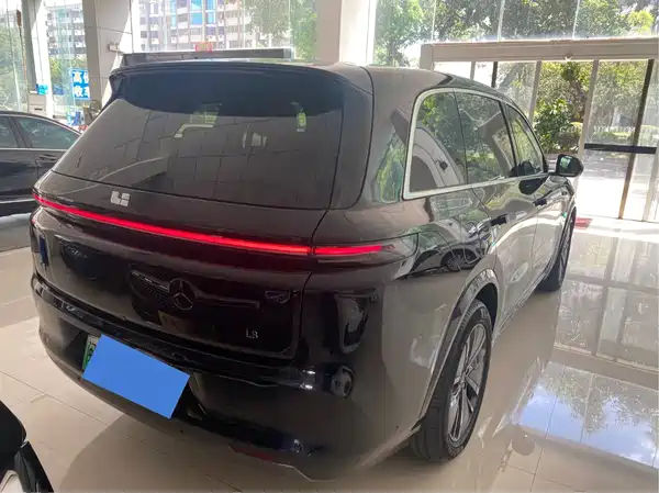 Li Auto L8 2024