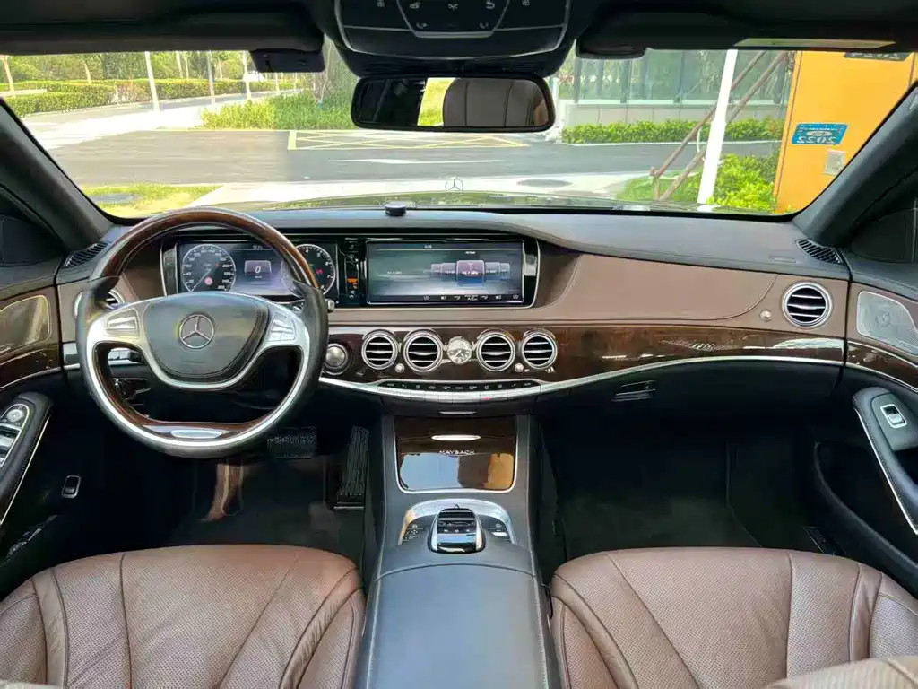 Mercedes-Benz Maybach S-Class 2016