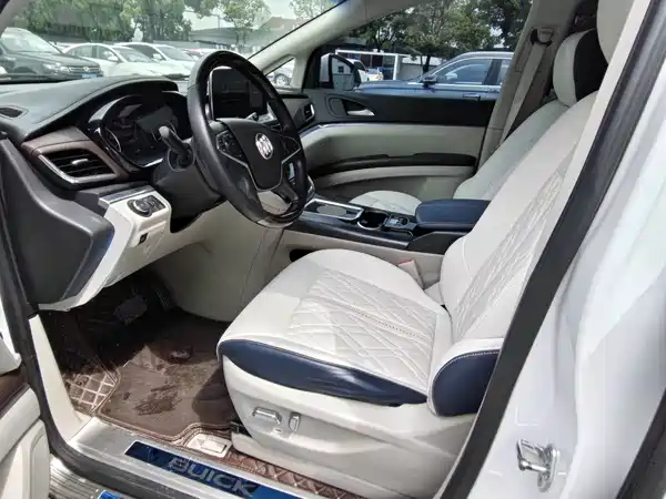 Buick GL8 2020