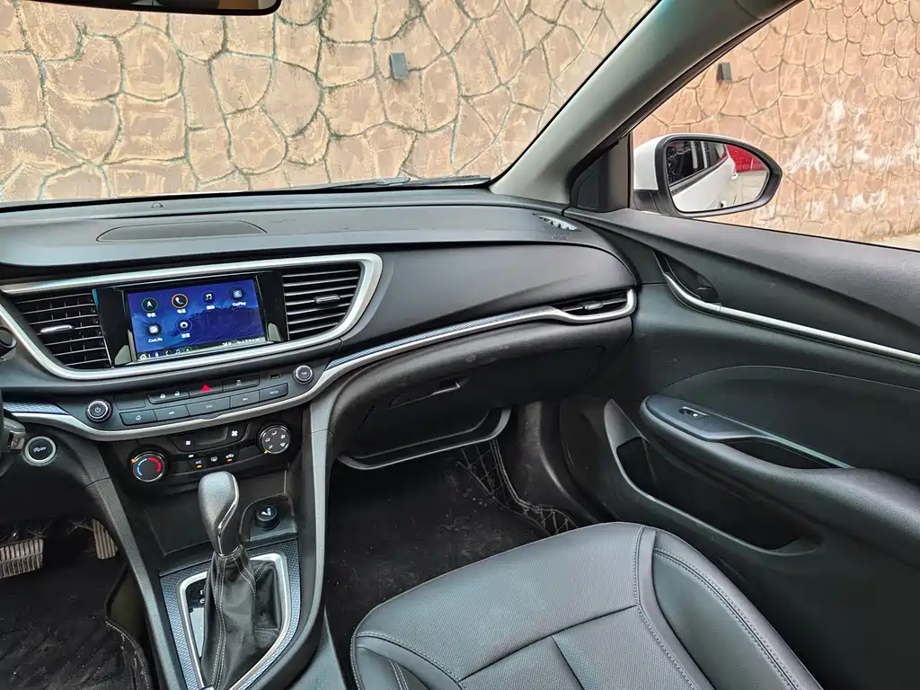 Buick Excelle 2023 — фото 14