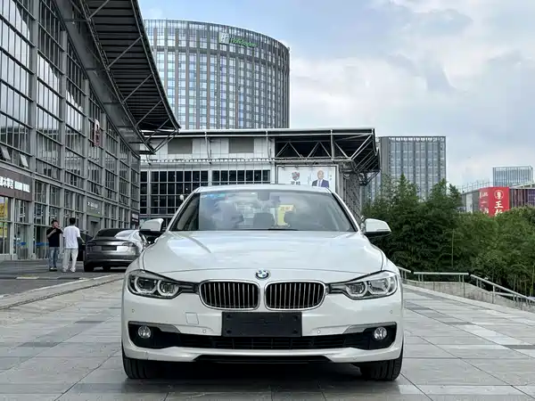 BMW 3 Series 2019