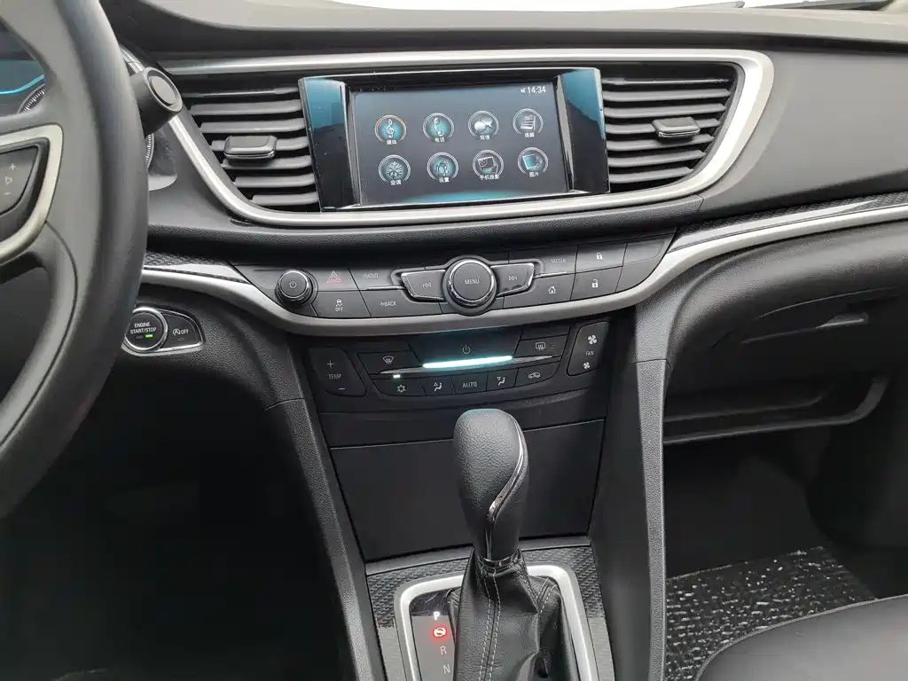 Buick Excelle GT 2017 — фото 12