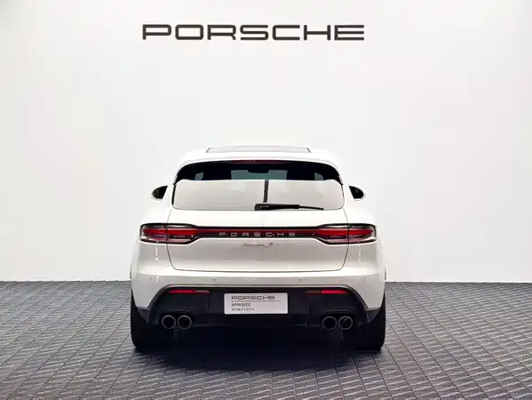Porsche Macan 2023